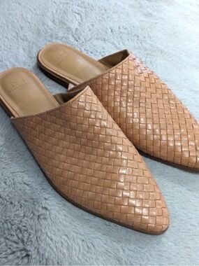 Marc Fisher Tan Woven Leather Mules